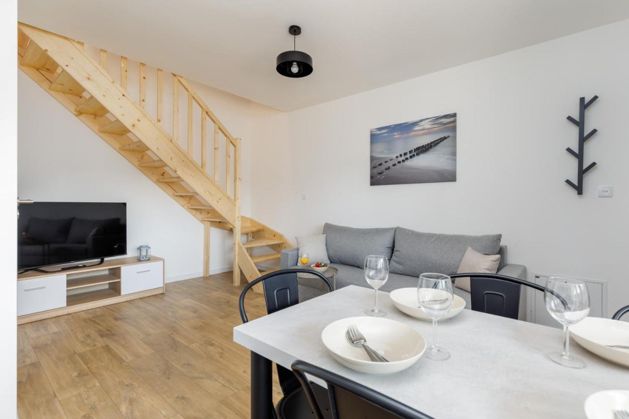 Seaside Escape Pet Friendly Apartments Mielenko By Noclegi Renters Exterior foto