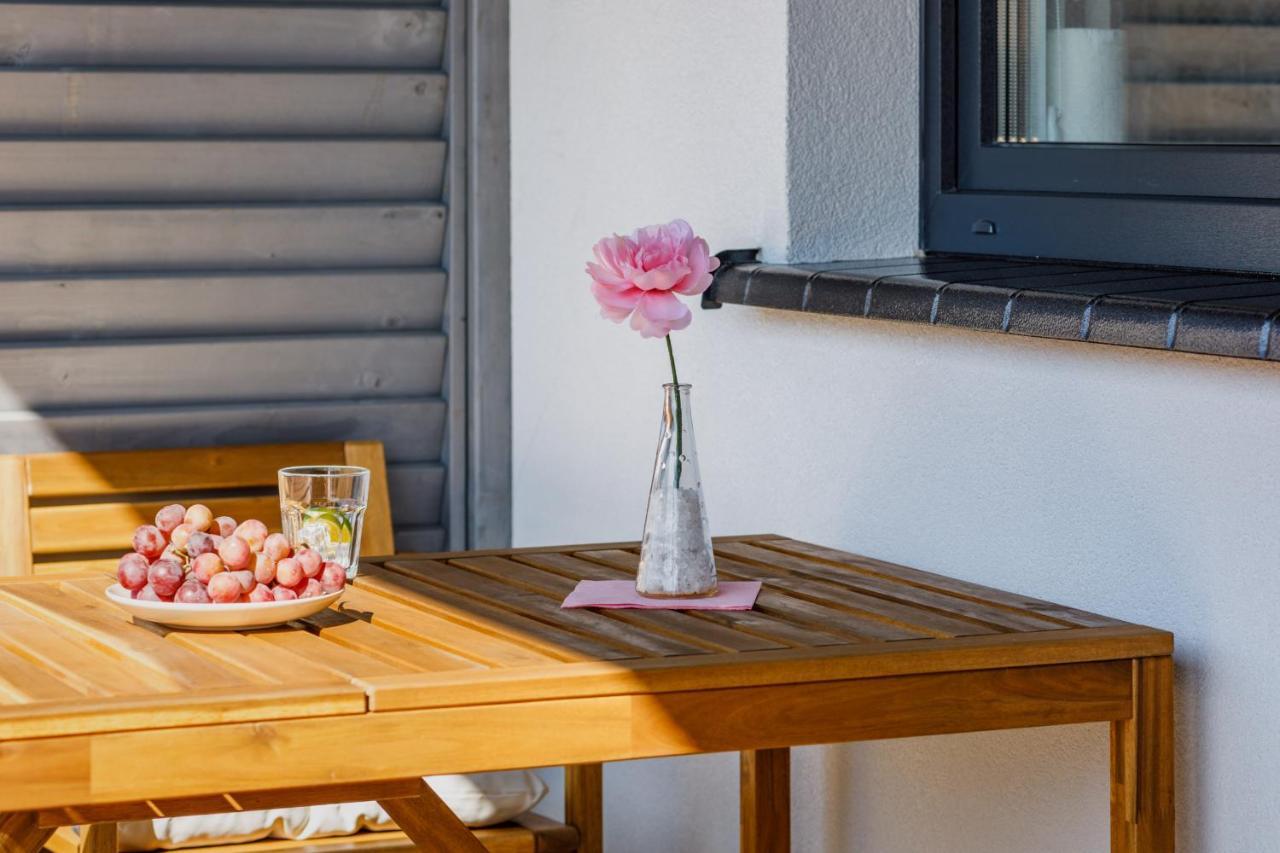 Seaside Escape Pet Friendly Apartments Mielenko By Noclegi Renters Exterior foto
